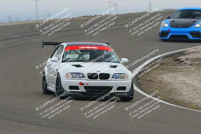 media/Dec-19-2025-Lucky Dog Racing (Fri) [[3b7b1b5fc8]]/Advanced/Session 4 Turn 2 3 Speed Pan/